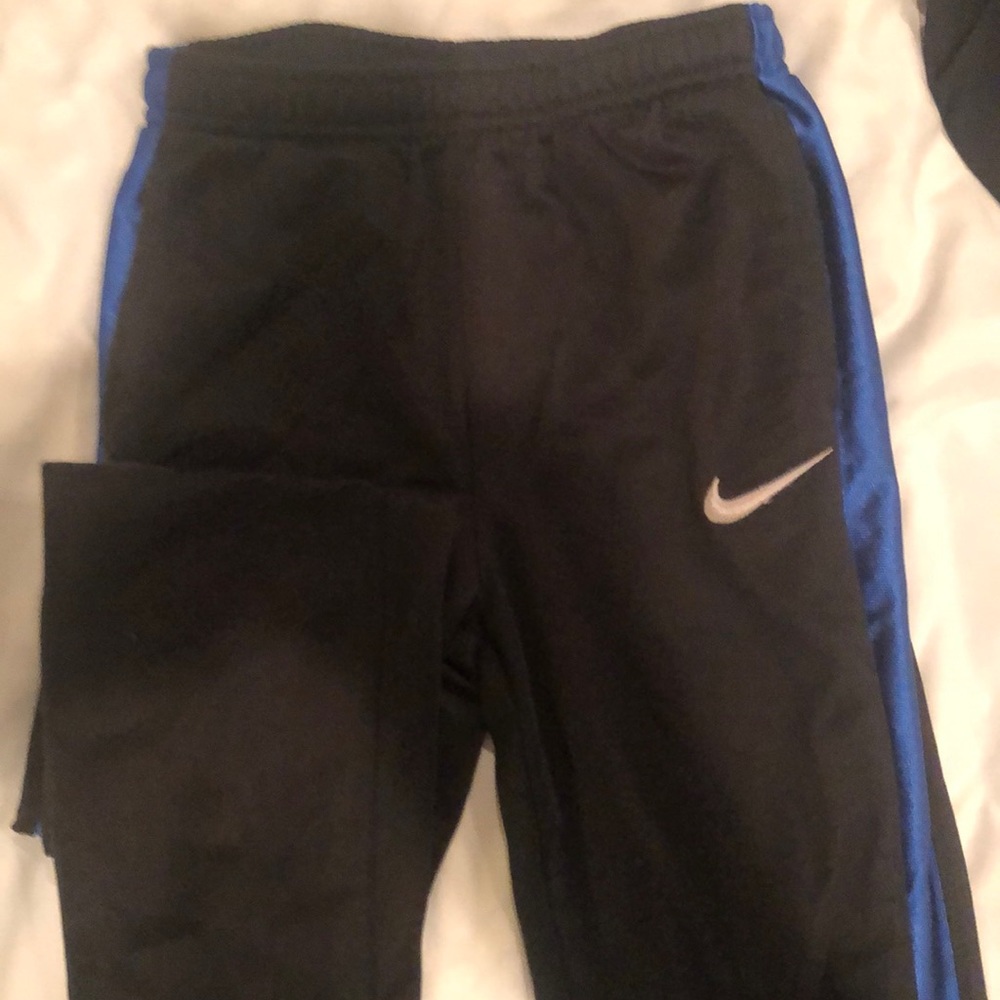 Nike joggers